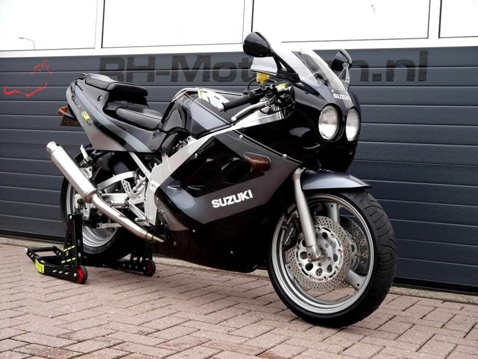 suzuki gsx r400r zeer zeldzaam bj1989, Motoren, Ophalen of Verzenden