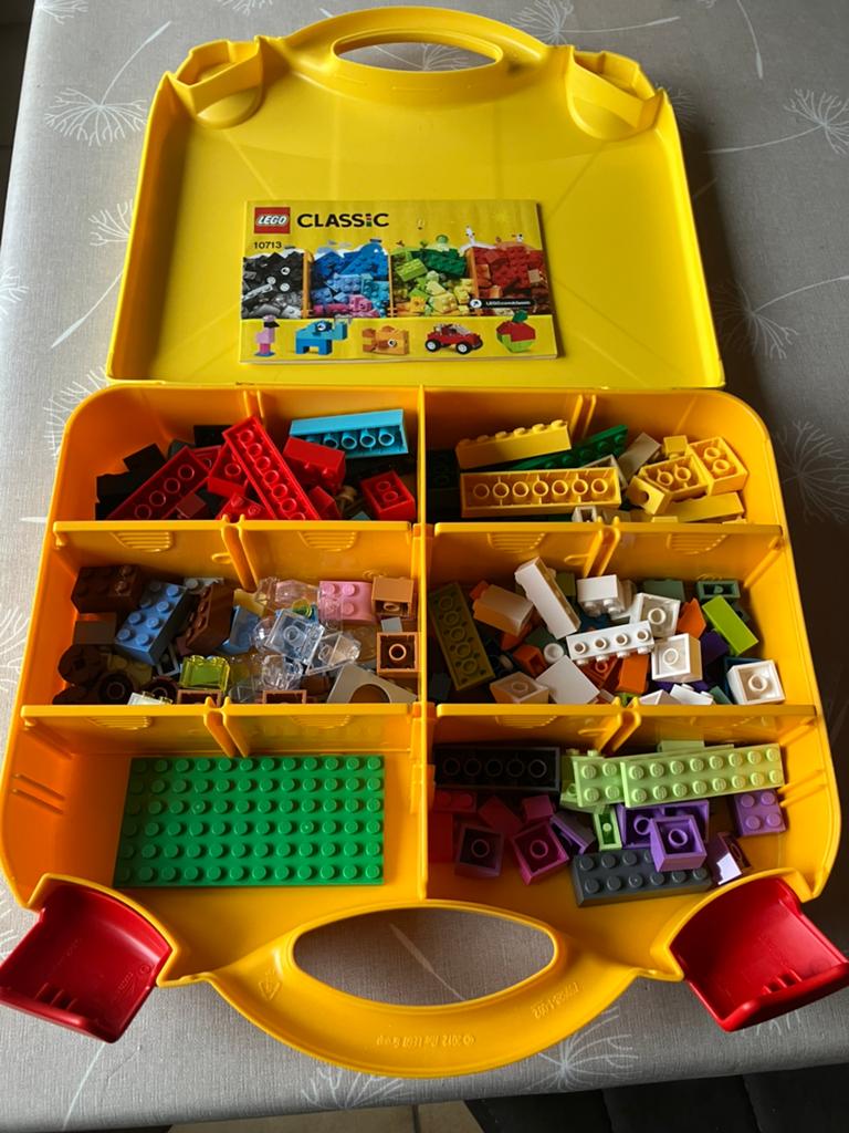 Lego classic 10713 gele koffer, Ophalen, Zo goed als nieuw, Lego