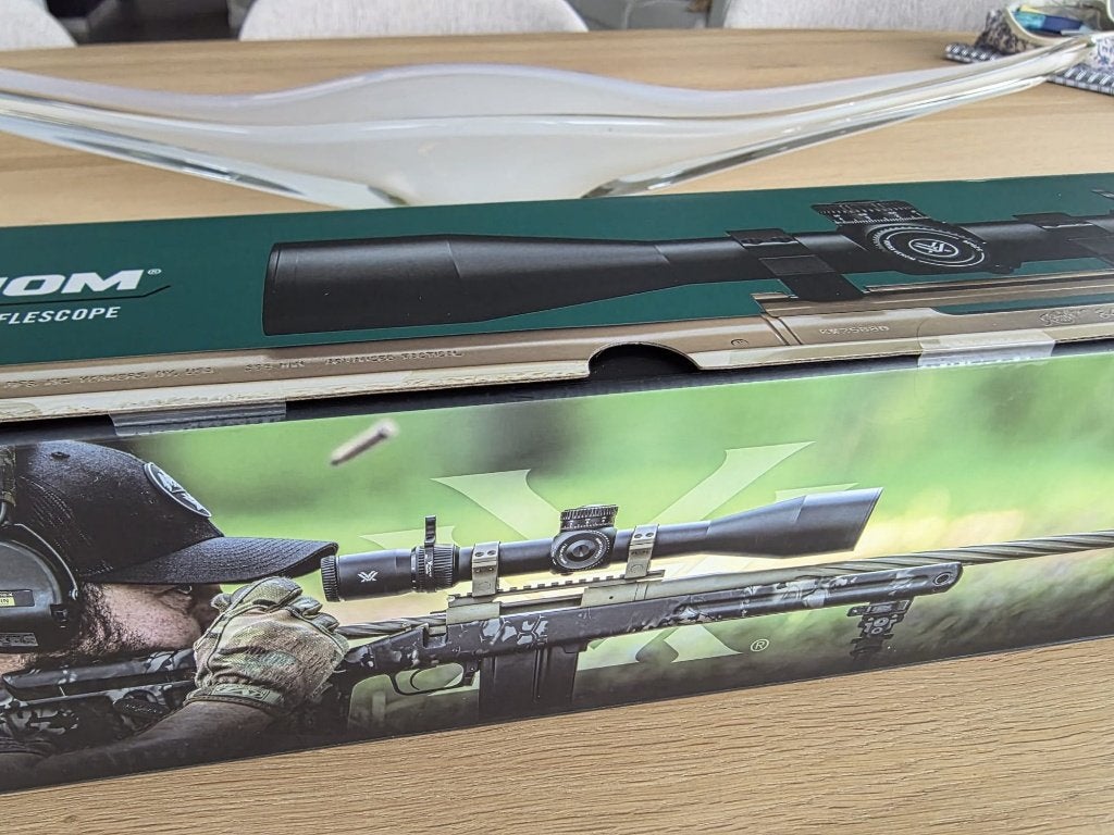 Vortex Venom 5-25 56 FFP-scope nieuw in doos, Ophalen of Verzenden, Nieuw