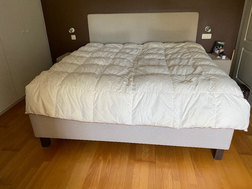 DONSDEKEN TE KOOP, Maison & Meubles, Chambre à coucher | Linge de lit, Beige, Enlèvement, Utilisé, Couverture ou Couette