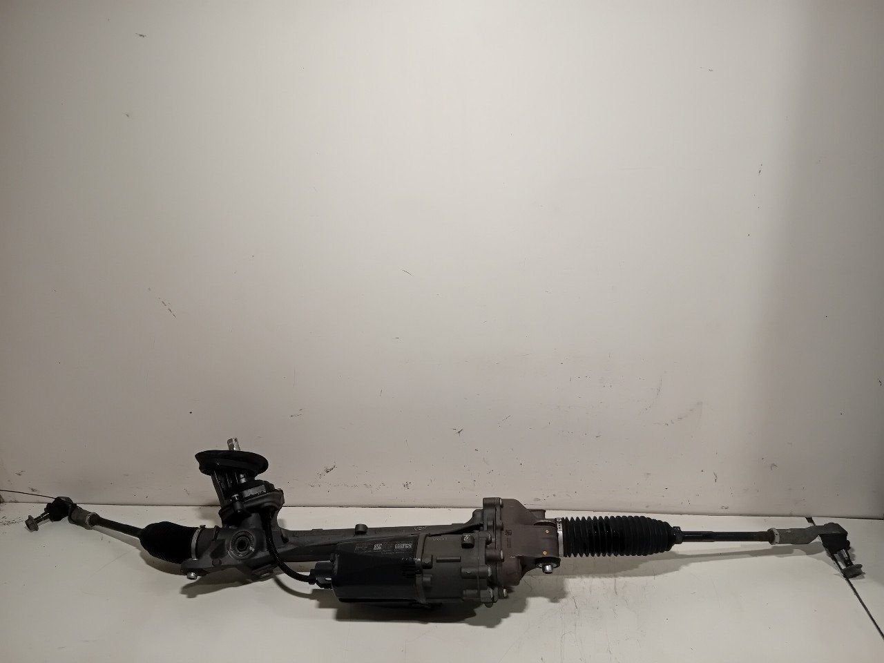 Stuurhuis Volkswagen Passat, Onderdelen@venauto.nl, Van der Ven Autorecycling B.V., Gebruikt, Ettenseweg 76, 4706 PB Roosendaal, The Netherlands