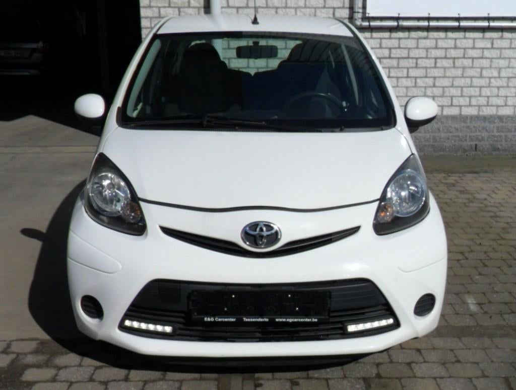 Toyota Aygo, Euro 5, Entreprise, Boîte manuelle, 5 portes