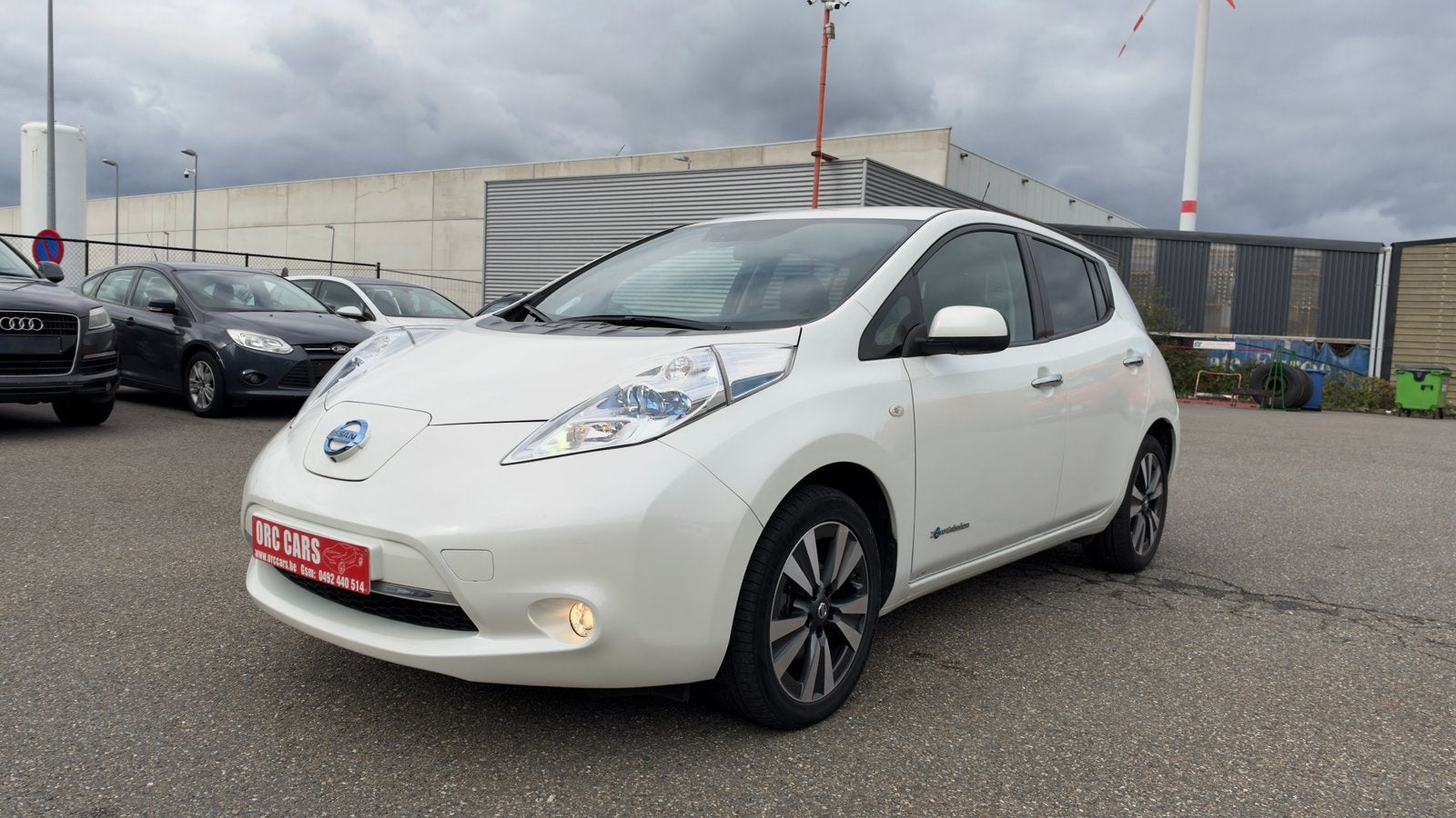 NISSAN LEAF 30 kWh - 100 % ÉLECTRIQUE - CAMÉ 360 - GARANTIE, Autos, Cuir, Essai à domicile, Achat, Entreprise