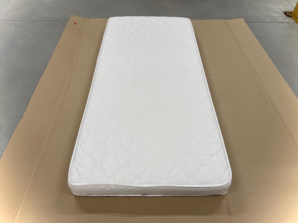 Matras met binnenvering - 90x100cm - NIEUW, Huis en Inrichting, Slaapkamer | Matrassen en Bedbodems, Ophalen, 90 cm, Eenpersoons