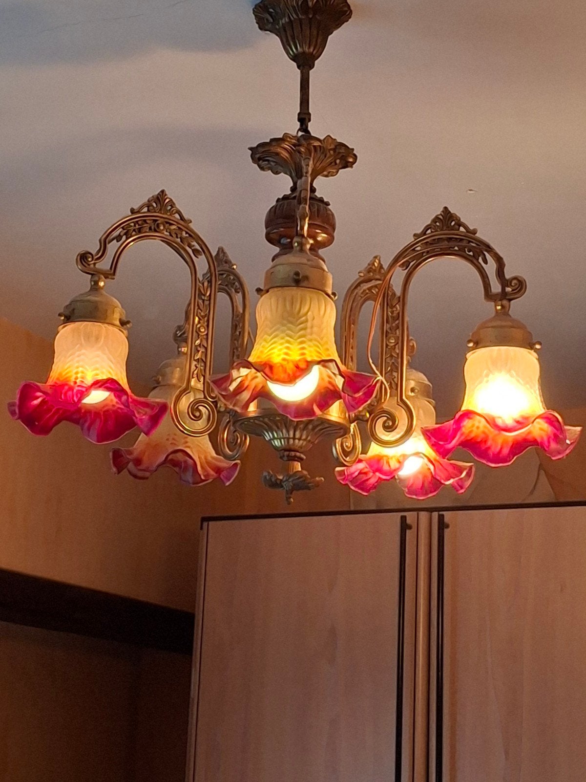 Prachtige antieken luster met 5 armen., Ophalen, Gebruikt, Glas, E14 (klein)