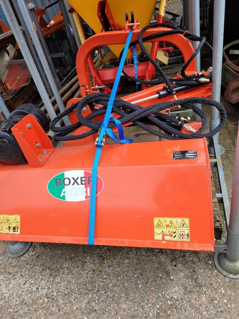 Boxer agl 110 mini verstek klepelmaaier, Hobby en Vrije tijd, Ophalen, Zo goed als nieuw