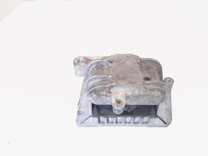 Support moteur d'un Volkswagen Passat, Volkswagen, -, 3 mois de garantie, Utilisé