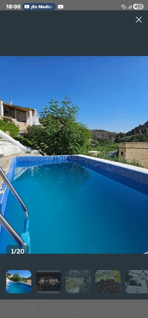 Villa à Abarane, Jardin & Terrasse, Piscines