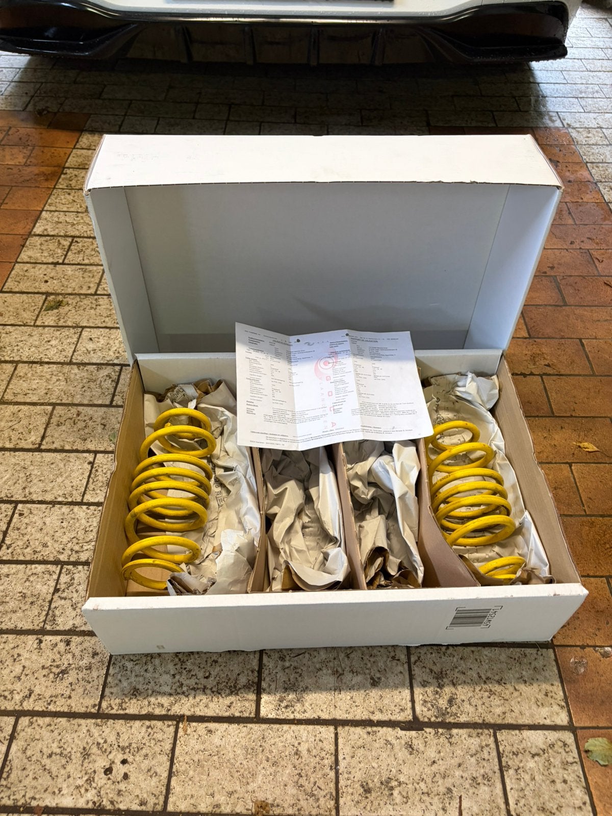 Ressorts courts arrière KW V1 – Golf 8, Enlèvement, Comme neuf