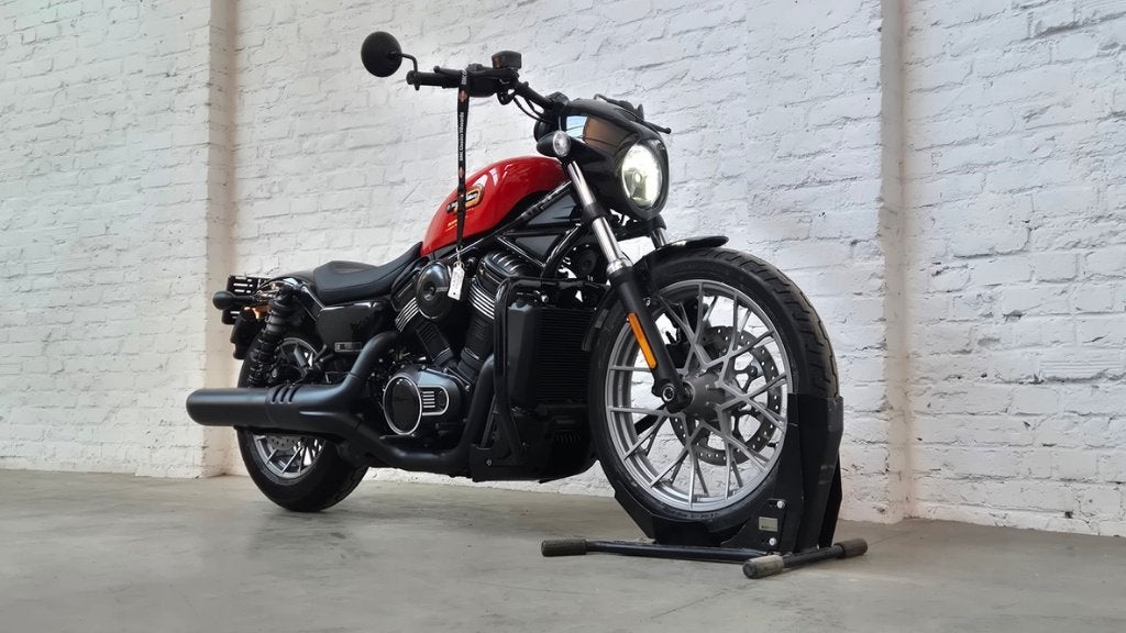 Harley-Davidson Nightster Special slechts 51km! @motomobilia, Motoren, 2 cilinders, Occasion, Bedrijf, ABS