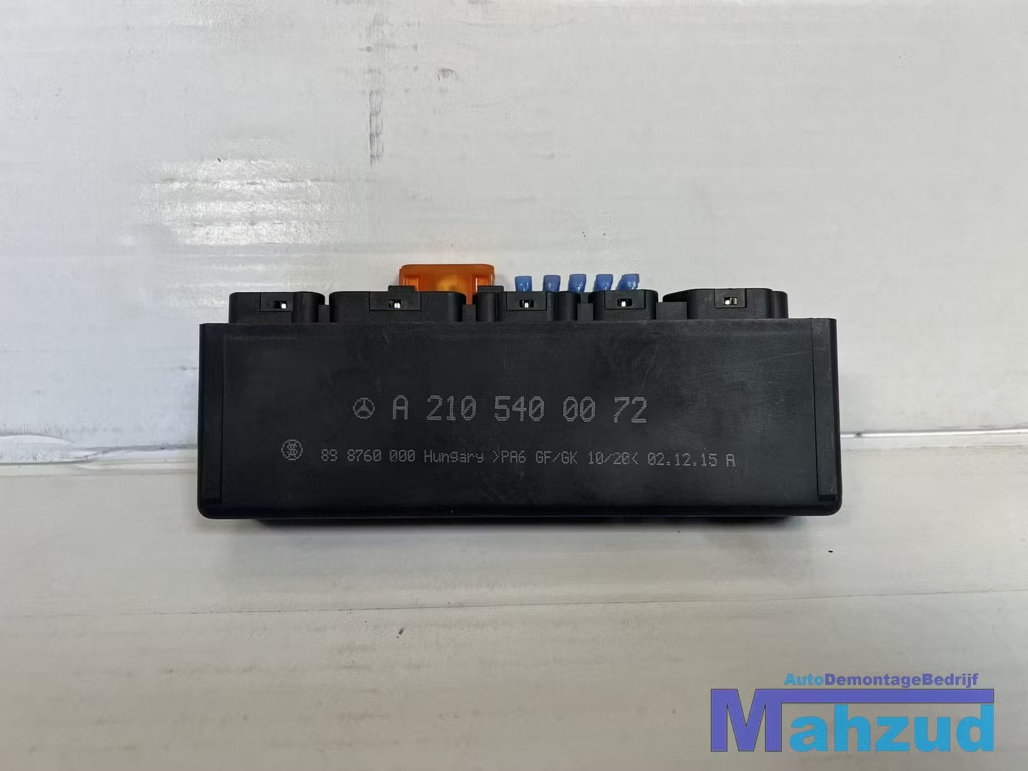 MERCEDES SLK R170 Zekeringkast relais A2105400072, Gebruikt, Mercedes-Benz AG, Mercedes-Benz, Mercedesstrasse 120
70372  Stuttgart, DE
