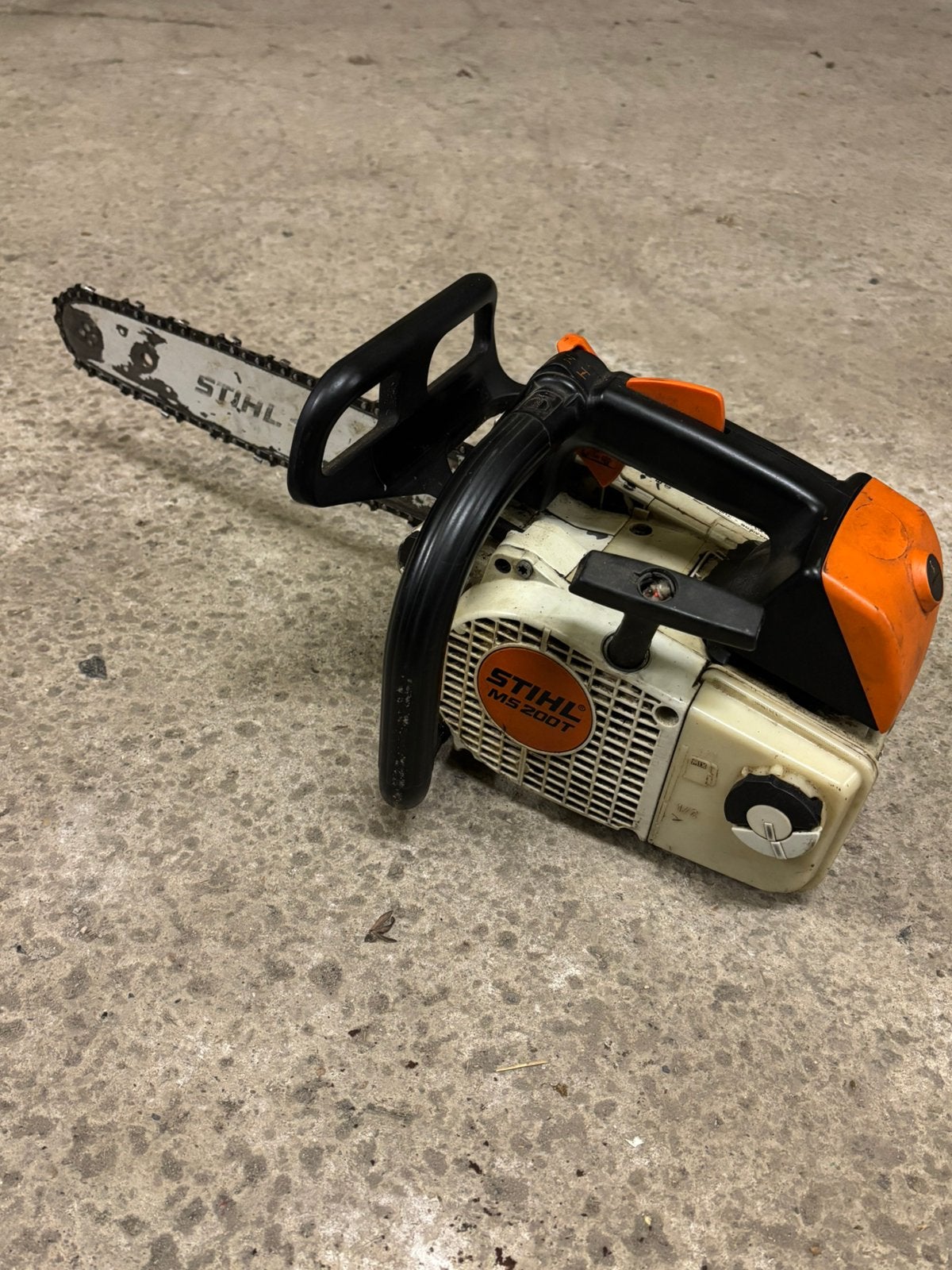 Stihl ms200t kettingzaag, Enlèvement, Utilisé
