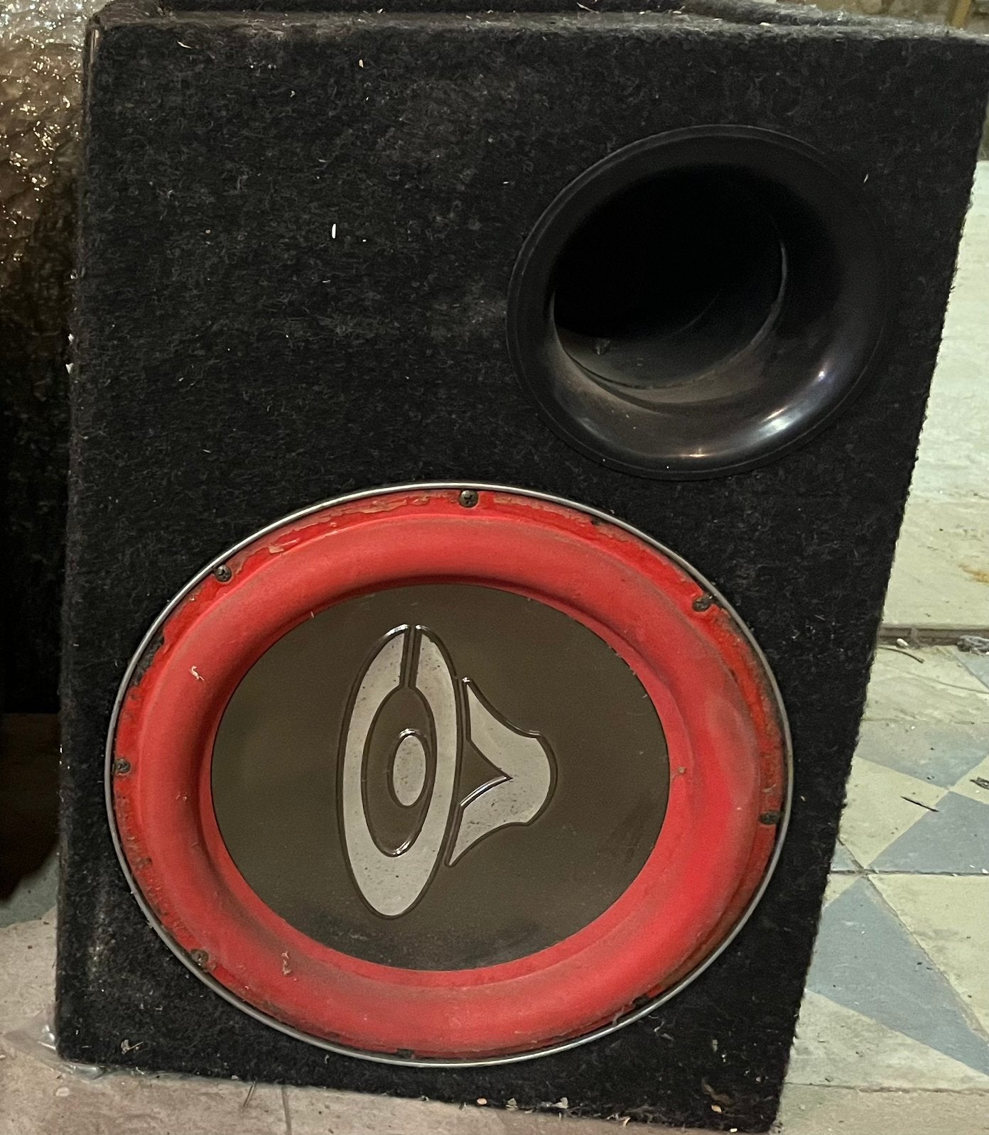 Cerwin Vega Subwoofer 12" in Kist - Bass Reflex 400W - Auto, Ophalen, Subwoofer