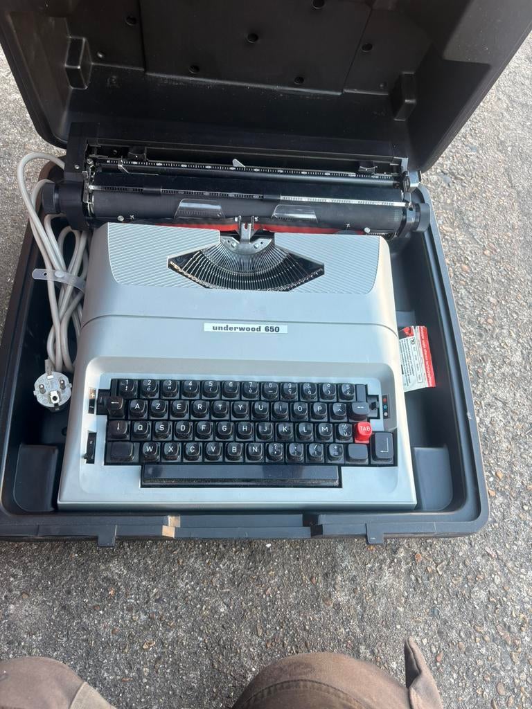Typ machine, Ophalen, Zo goed als nieuw