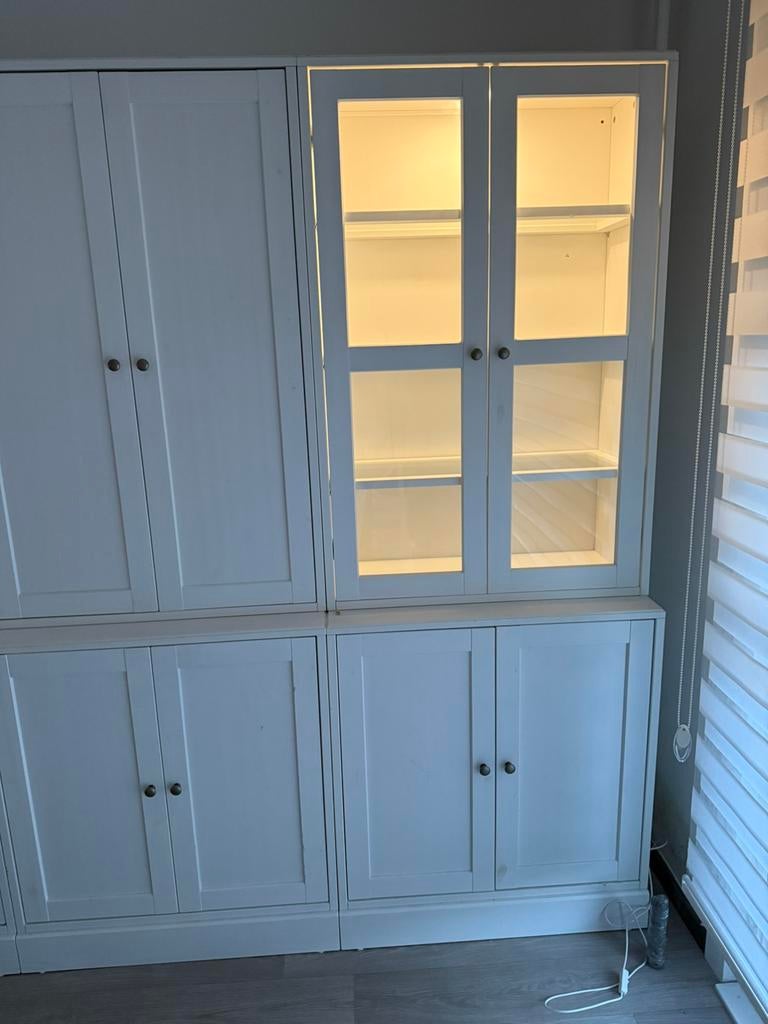 Havsta vitrine kasten, Enlèvement, Utilisé