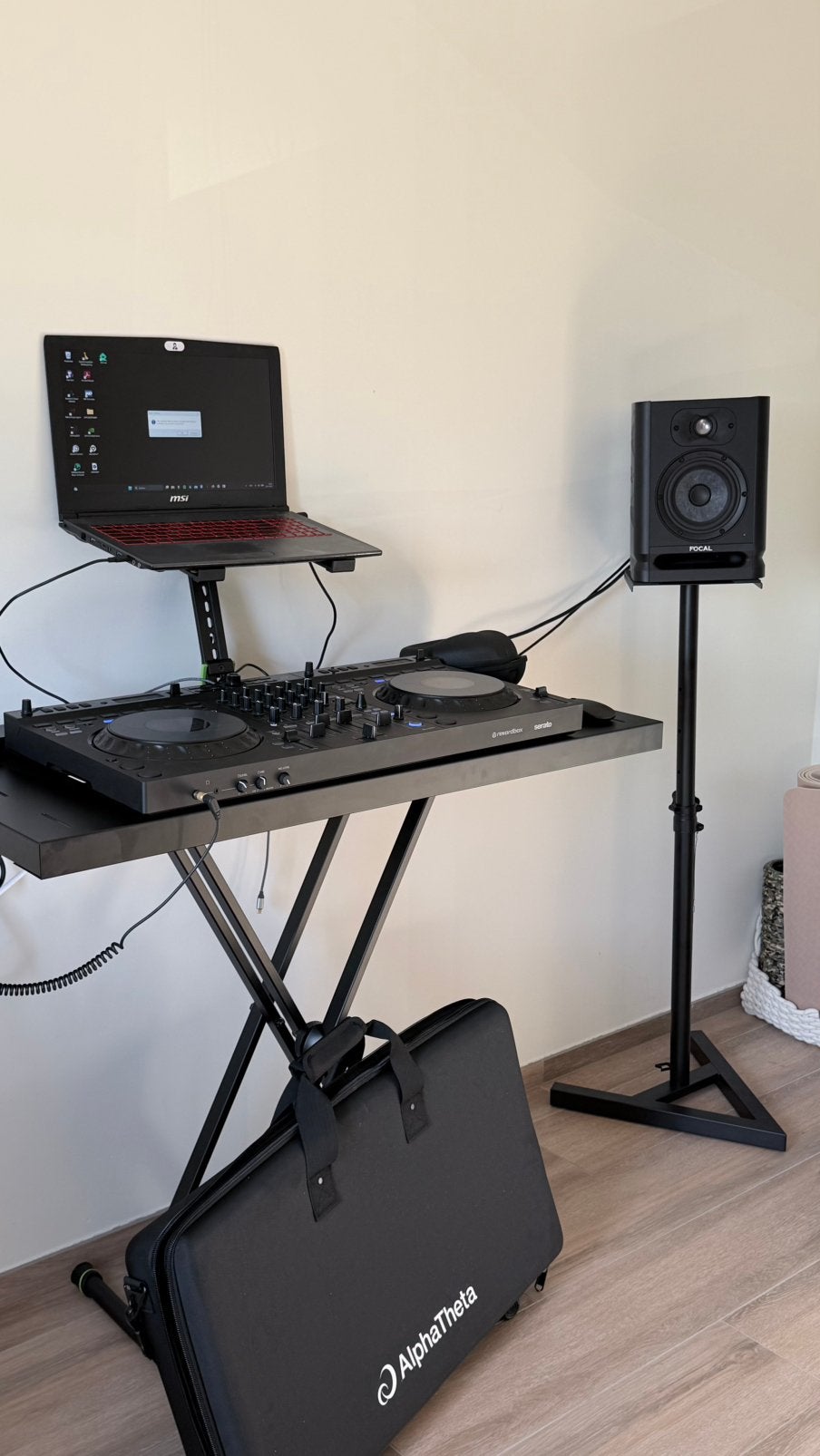 COMPLETE SET DJ- & MONITORSTANDS TE KOOP, Muziek en Instrumenten, Ophalen of Verzenden, Zo goed als nieuw