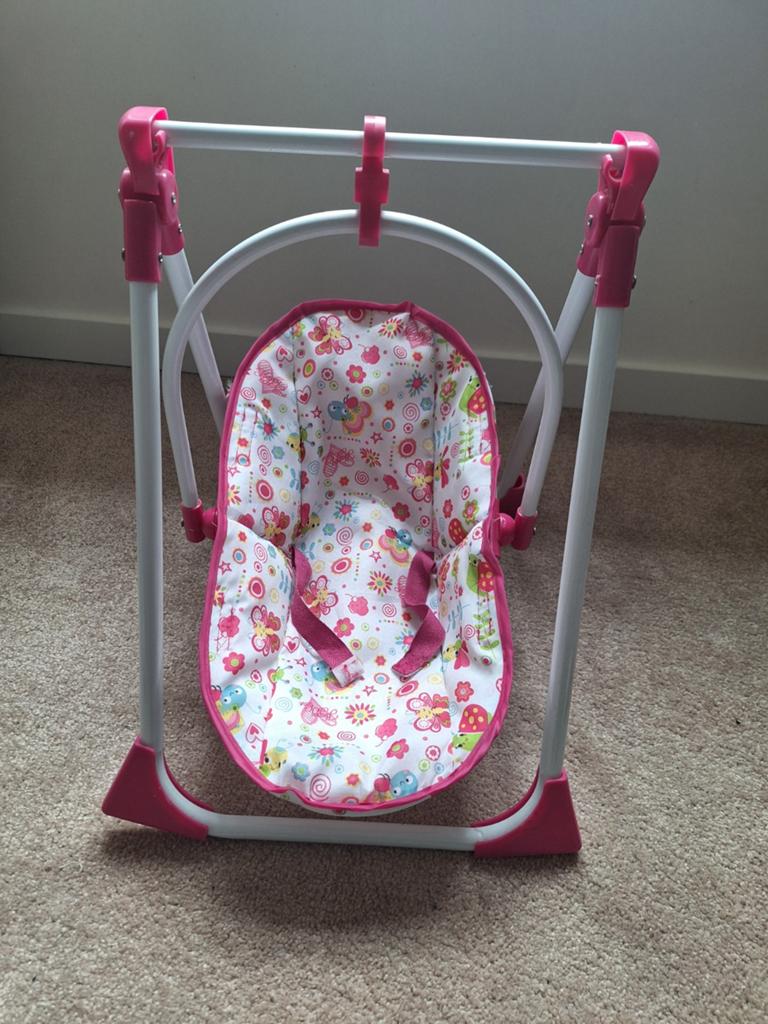 2 in 1 poppenstoeltje en relax, Ophalen, Zo goed als nieuw, Babypop