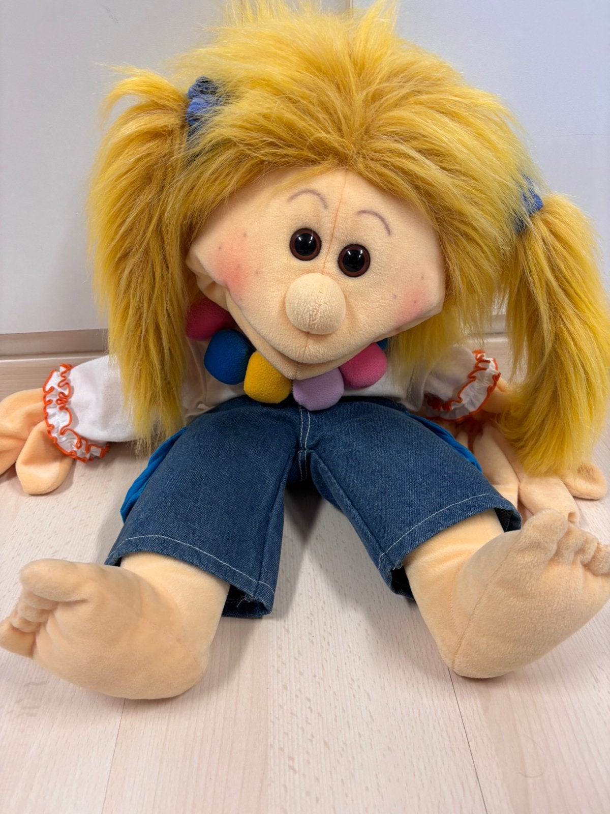 Living puppet, Ophalen, Zo goed als nieuw