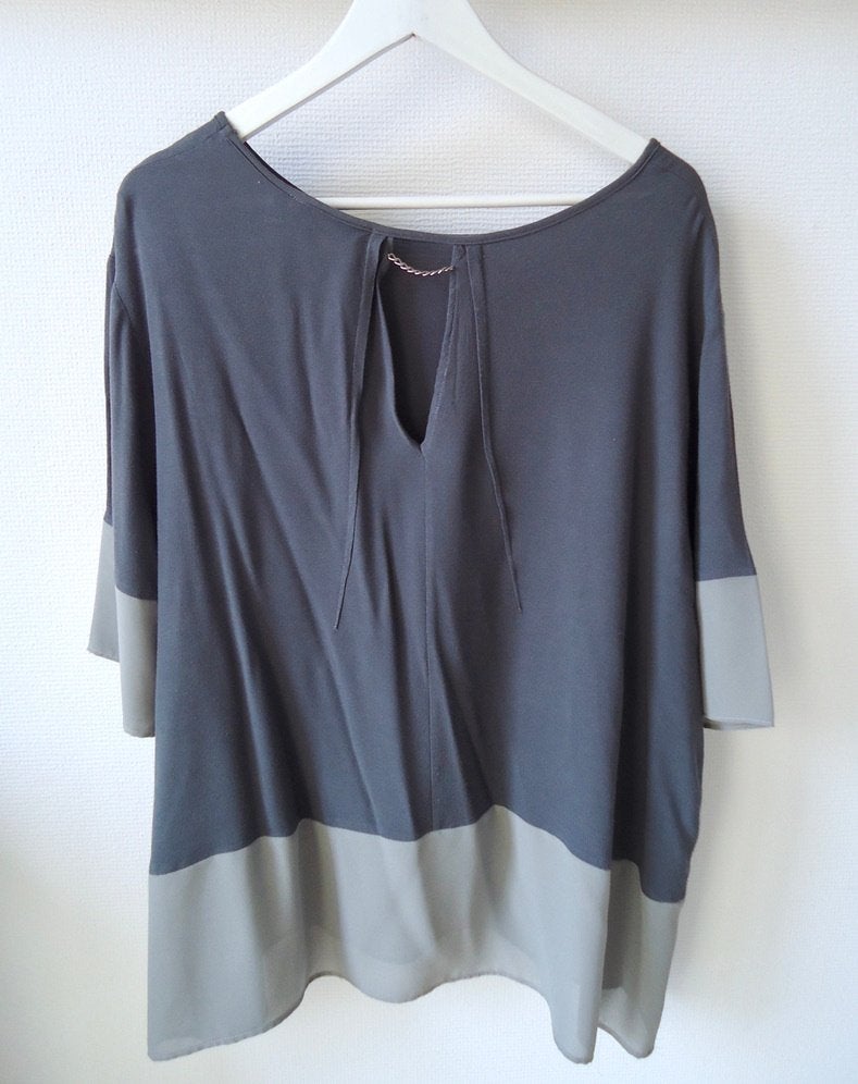 Blouse 2 tinten grijs, Kleding | Dames, Ophalen of Verzenden, Gedragen, Maat 46/48 (XL) of groter, Grijs