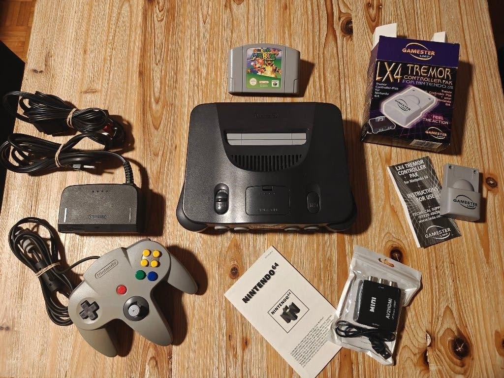 Nintendo 64 console + Tremor Pak + Super Mario 64, Consoles de jeu & Jeux vidéo, Consoles de jeu | Nintendo 64, Envoi, Utilisé