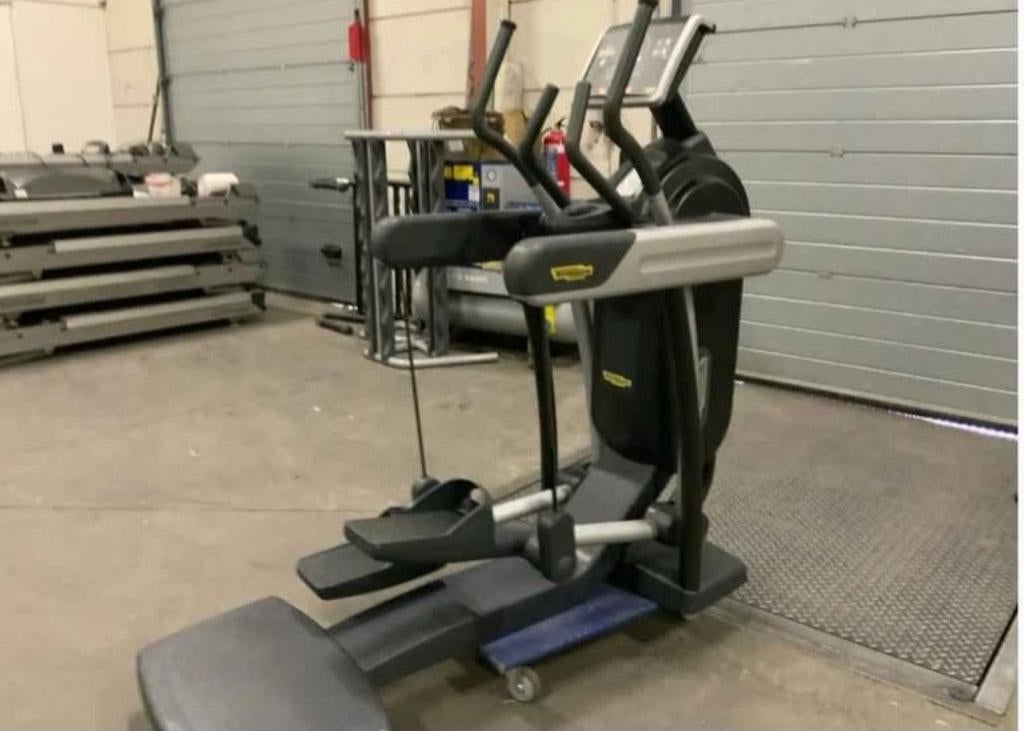 Technogym Excite Vario 500 – Professionele Crosstrainer, Enlèvement