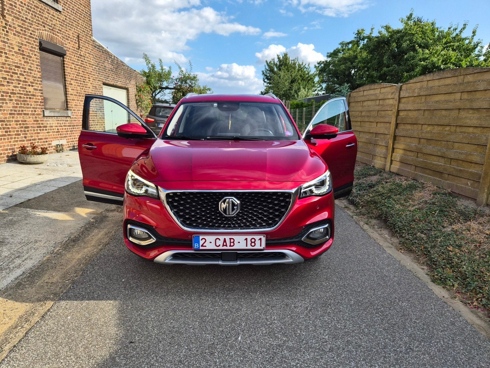 MG EHS LUXURY PLUG-IN-HYBRID, Auto's, Particulier, Te koop, EHS
