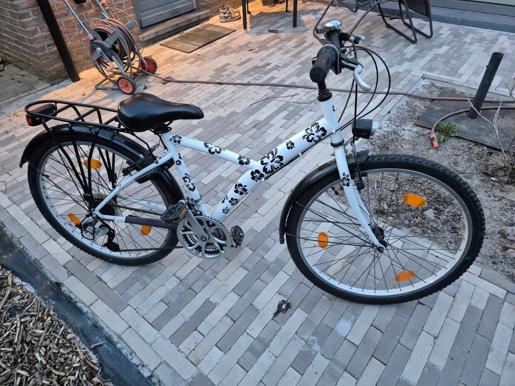 Kinderfiets maat 26 inch of 50-559 zadel min 75cm hoog., Fietsen en Brommers, Ophalen, Zadel