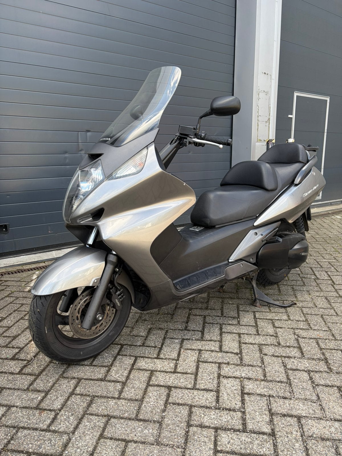 Honda FJS 400 silverwing 2008 49000km 1e eigenaar, Motoren, 400 cc, Occasion, Particulier, Minimaal motorrijbewijs A2