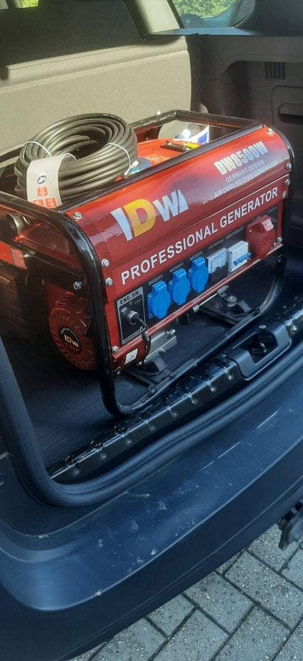 Groupe électrogene 4T, Bricolage & Construction, Enlèvement, Comme neuf, 10 à 30 kVA, Réduction de bruit