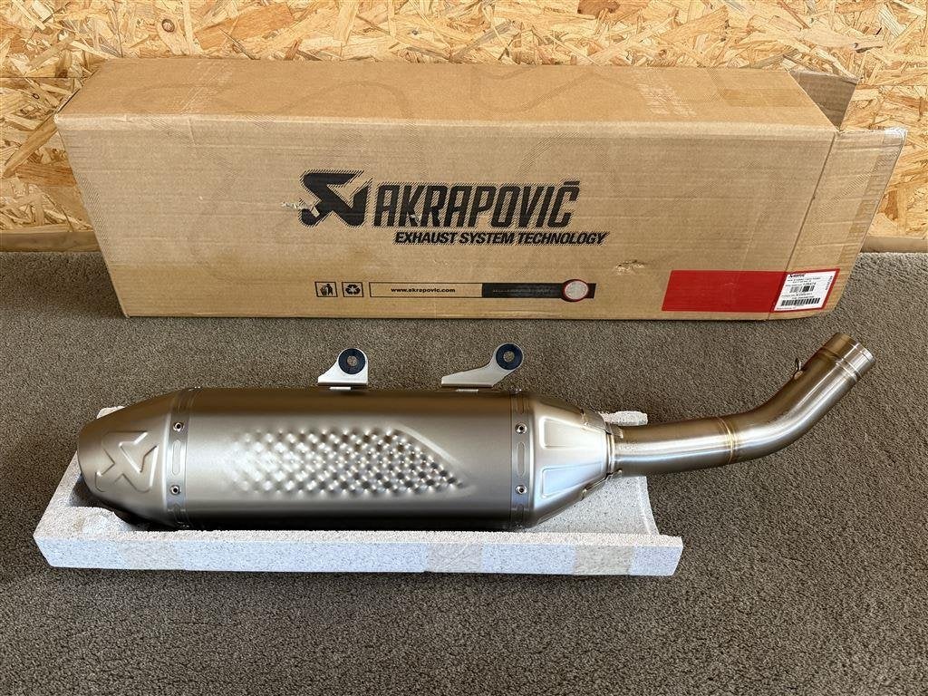 Akrapovic uitlaat 26605987000 500 EXC-F Six Days FE501 20-23, Envoi, Neuf