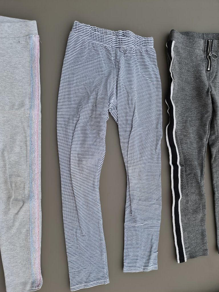 wit-zwart gestreepte broek, legging, 122, Kinderen en Baby's, Ophalen, Zo goed als nieuw, Broek