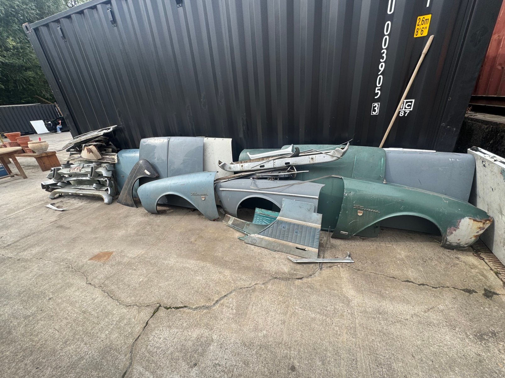Diverse onderdelen Oldtimer Renault R4 Ford Taunus, Ophalen, Shejue@jejeh.be, Gebruikt, Rue djdidi 67