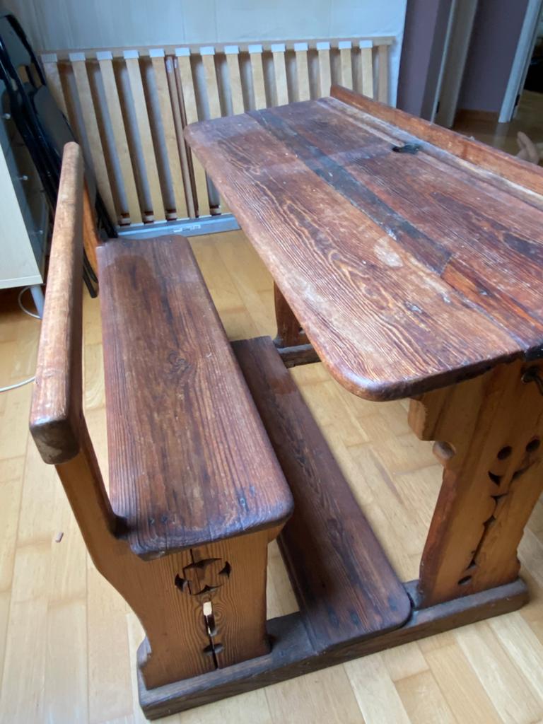 Banc d’école, Enlèvement