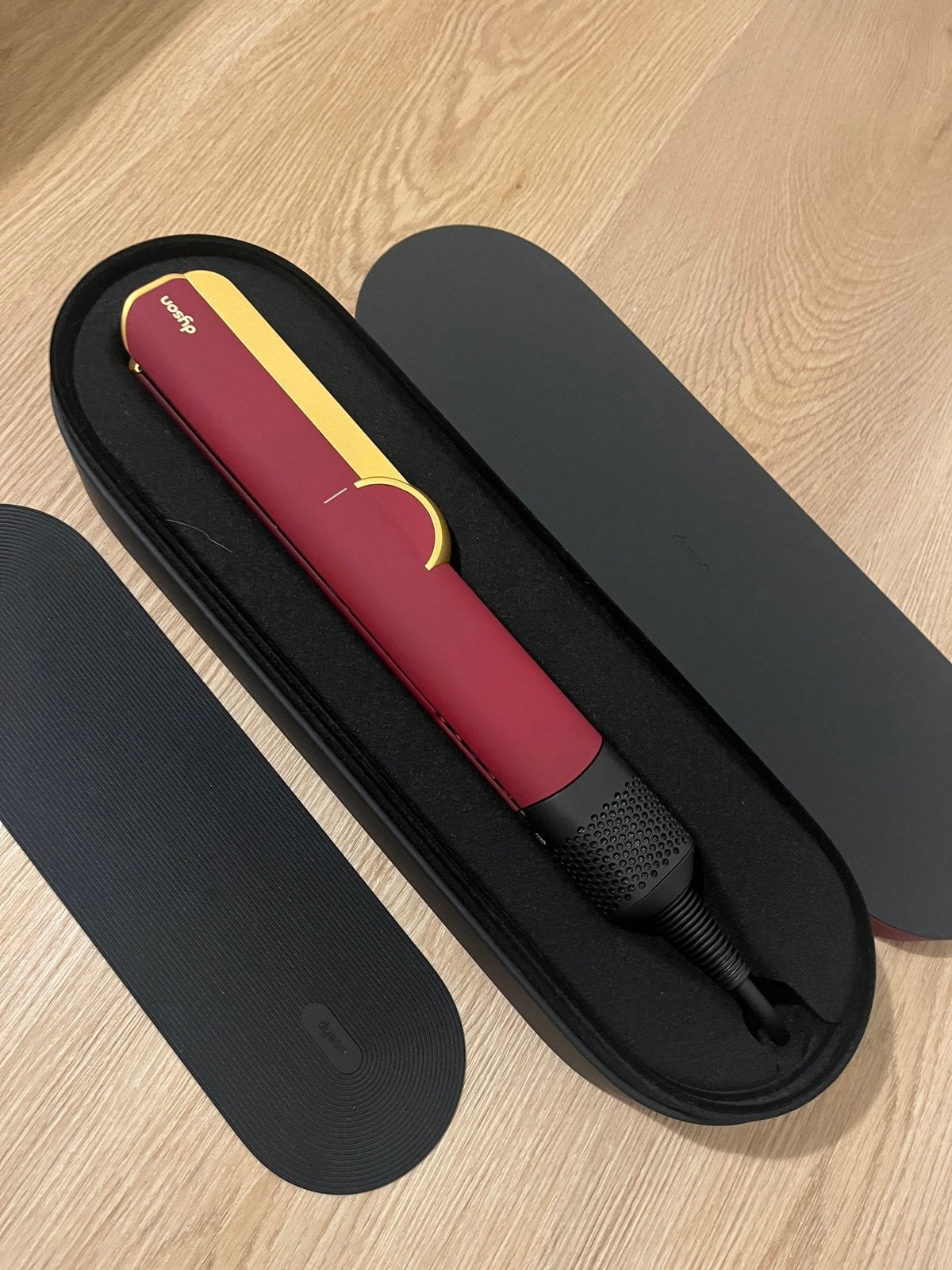 Dyson airstrait, Handtassen en Accessoires, Ophalen of Verzenden, Zo goed als nieuw