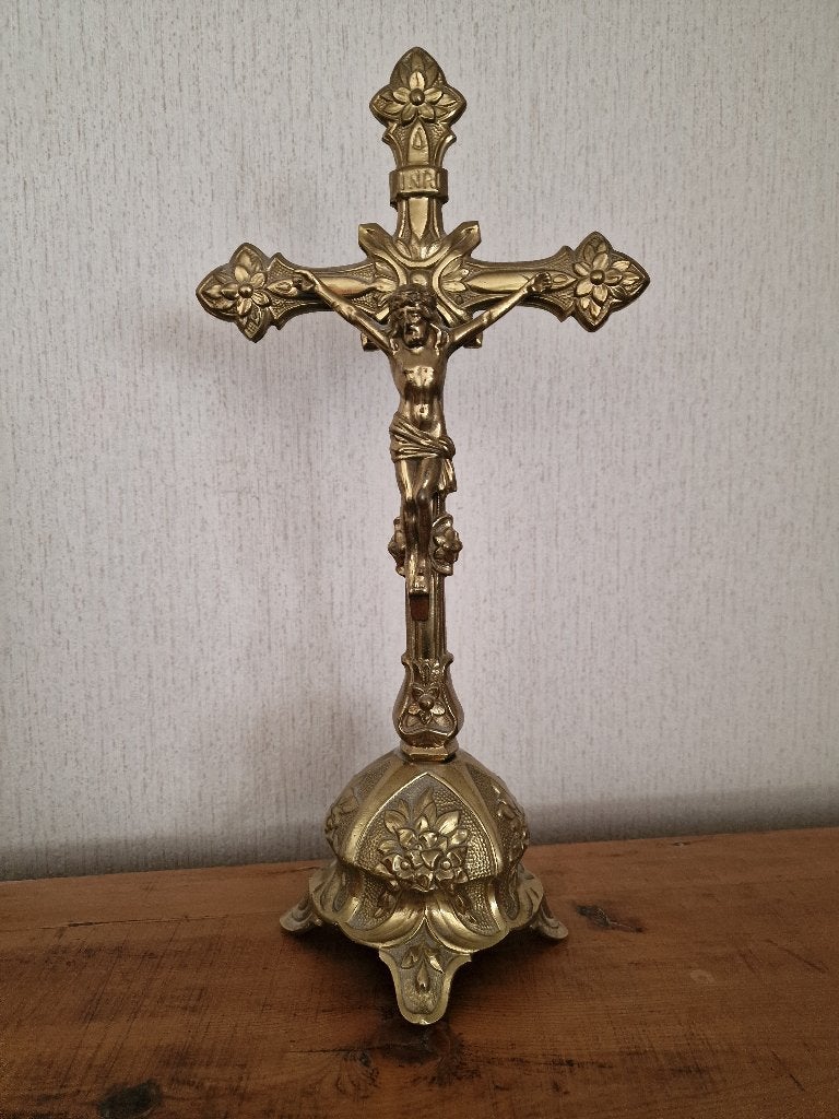 Messing Staand Kruisbeeld / Crucifix, Enlèvement