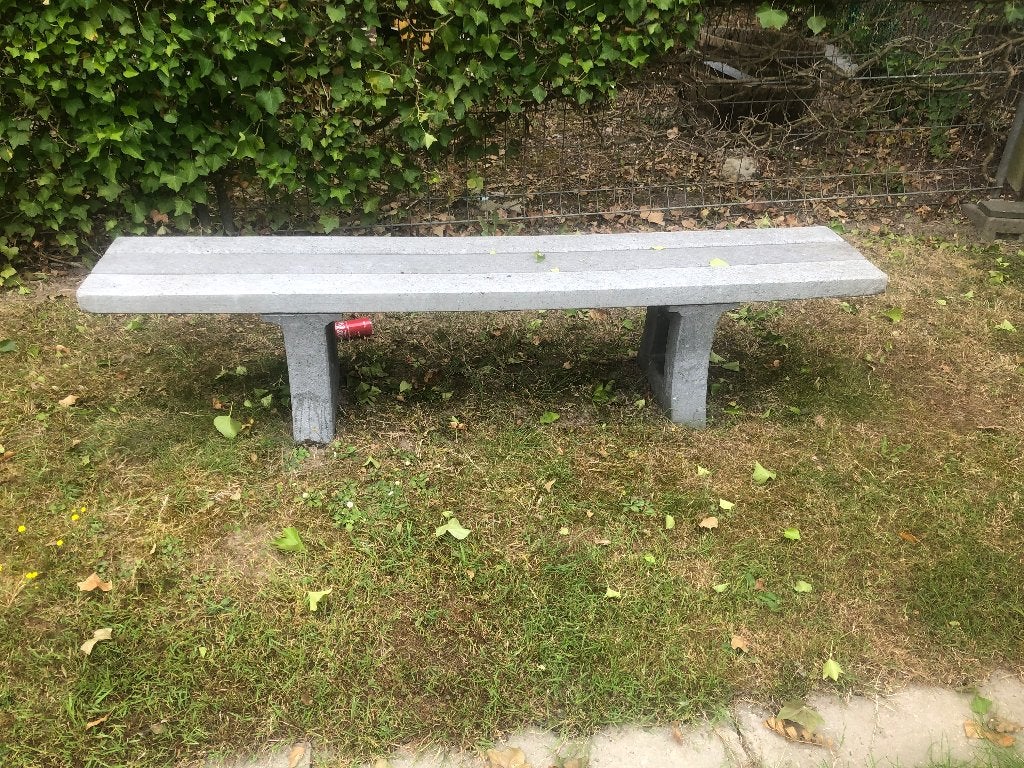 Zware betonnen tuinbank, Tuin en Terras, Ophalen, Gebruikt, Overige materialen