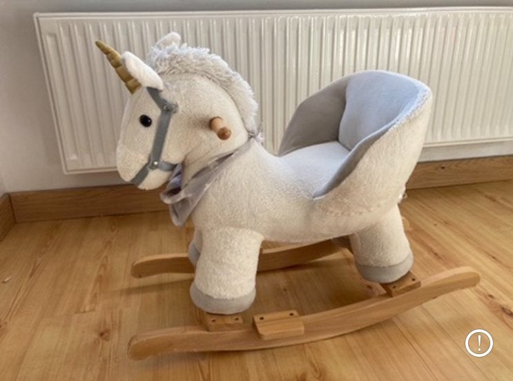 Cheval/Licorne à bascule - tres bon état, Enfants & Bébés, Enlèvement, Comme neuf