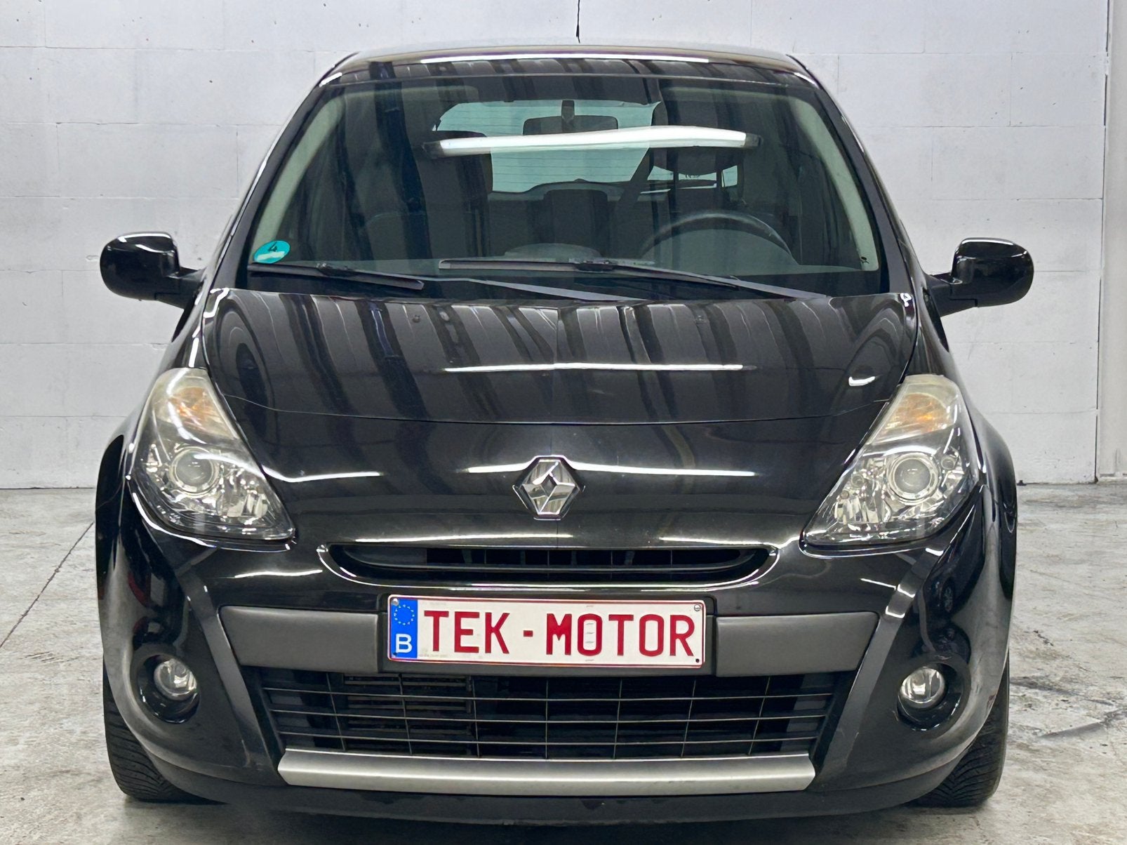 RENAULT CLIO 1.2 BENZINE, GEKEURD, AIRCO, IN NIEUW STAAT, Handgeschakeld, 74 kW, 1200 cc, 3 deurs