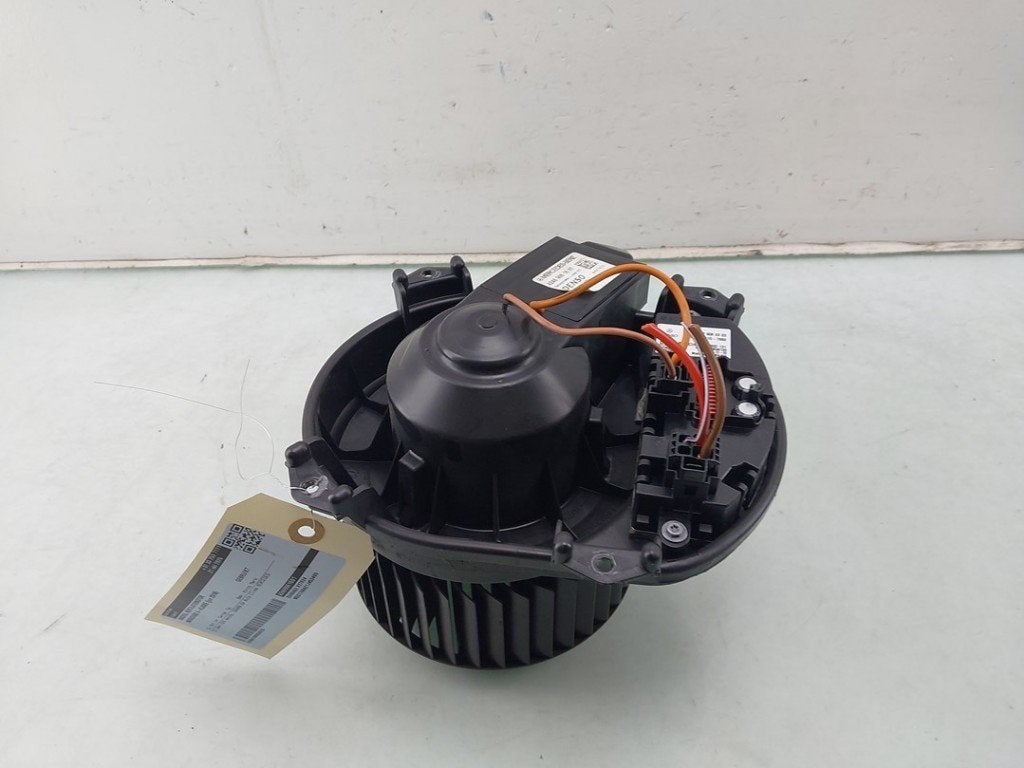 VENTILATEUR RADIATEUR MOTEUR A (W176) (|A2469061601|), Dhr. J. Ham, Mercedes-Benz, Administratie@autoham.nl, Utilisé