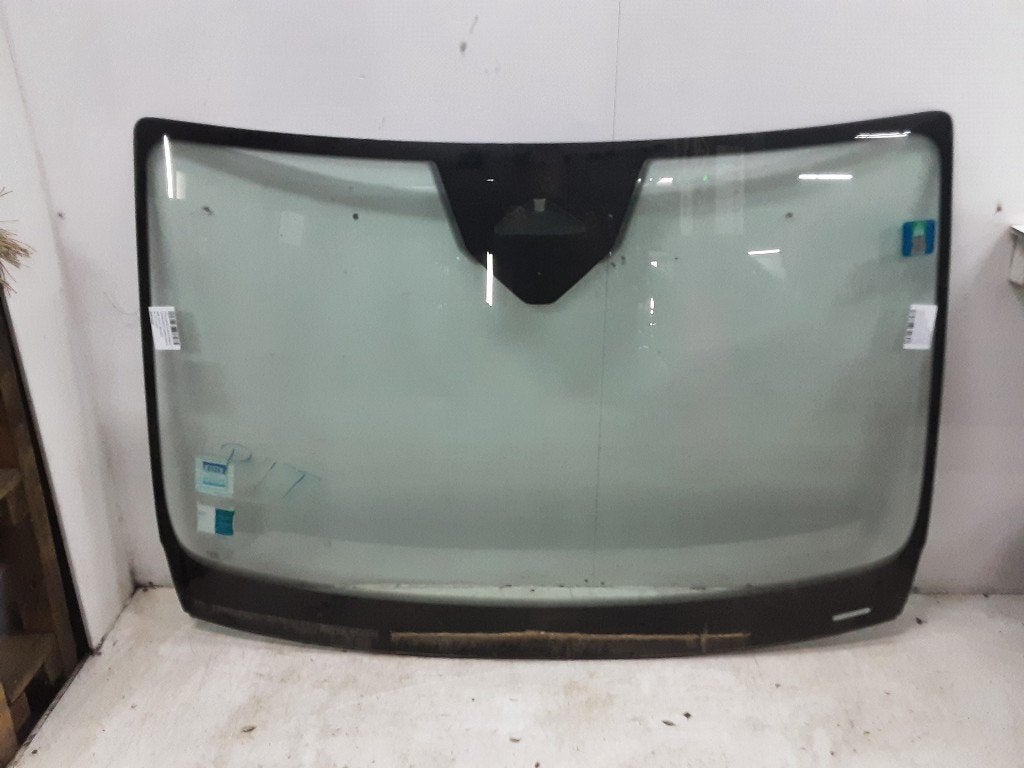 PARE-BRISE Volkswagen Caddy Combi V (SBB / SBJ), Volkswagen, Volkswagen AG, Utilisé, Kundenbetreuung@volkswagen.de