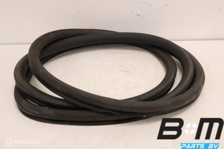 Portierrubber voorzijde VW Golf 5 5drs 1.4 TSI 1K4867911D, Utilisé