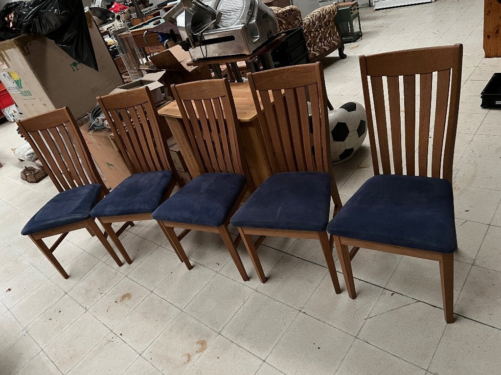 Lot de 5 chaises en bois et assises en velours, Maison & Meubles, Bois, Enlèvement, Bleu, Cinq, Six Chaises ou plus