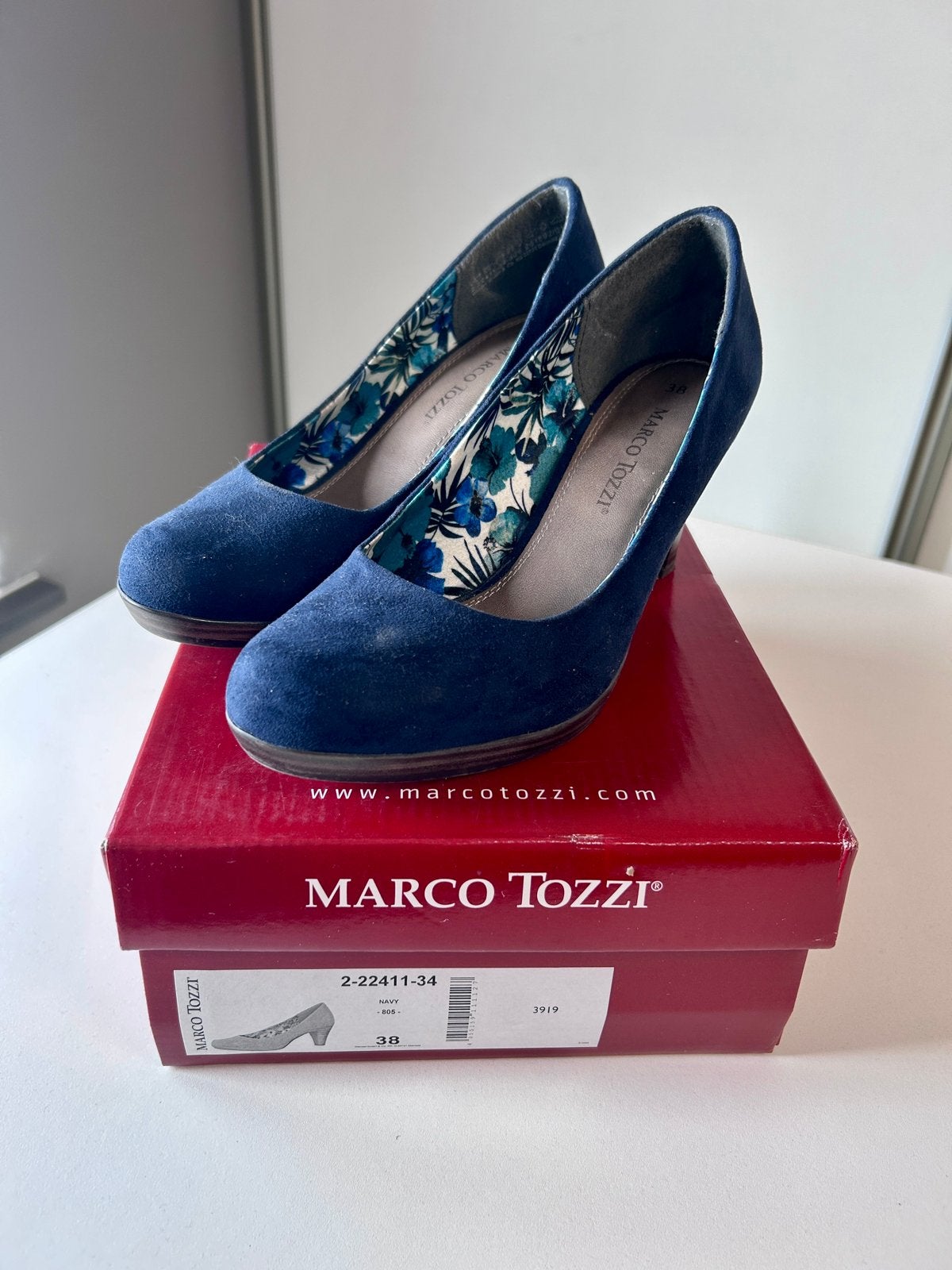 Blauwe pumps Marco Tozzi maat 38, Pumps, Blauw, Nieuw, Ophalen of Verzenden