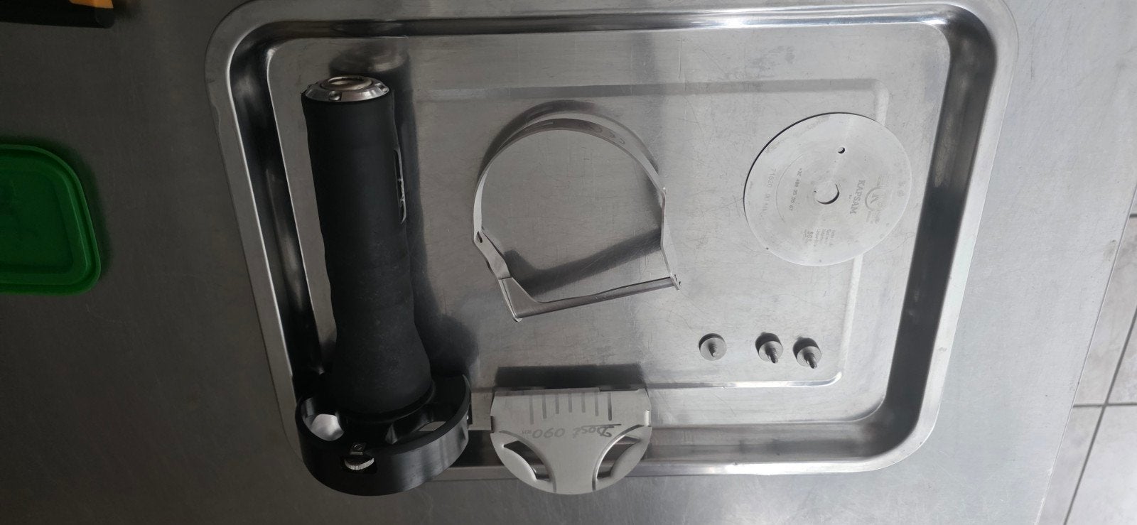 Dost 90 döner/shoarma snijder met compressor 2 stuks, Ophalen