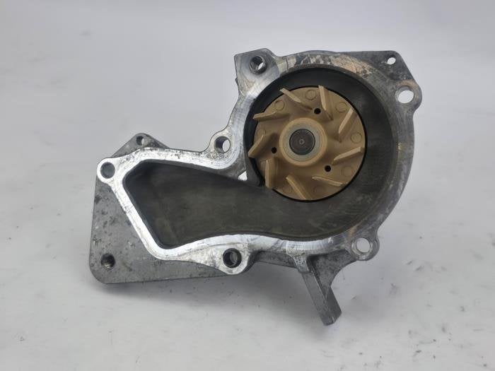 Pompe à eau d'un Ford Kuga, -, 3 mois de garantie, -, -