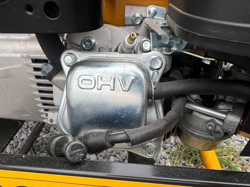 groupe électrogène de qualité et peu utilisé, Enlèvement, Comme neuf, Essence