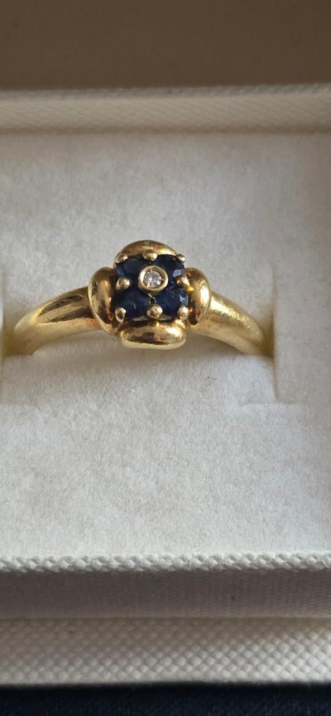 18-karaats ring met saffier en diamanten, Ophalen, Gebruikt, 17 tot 18, Met edelsteen