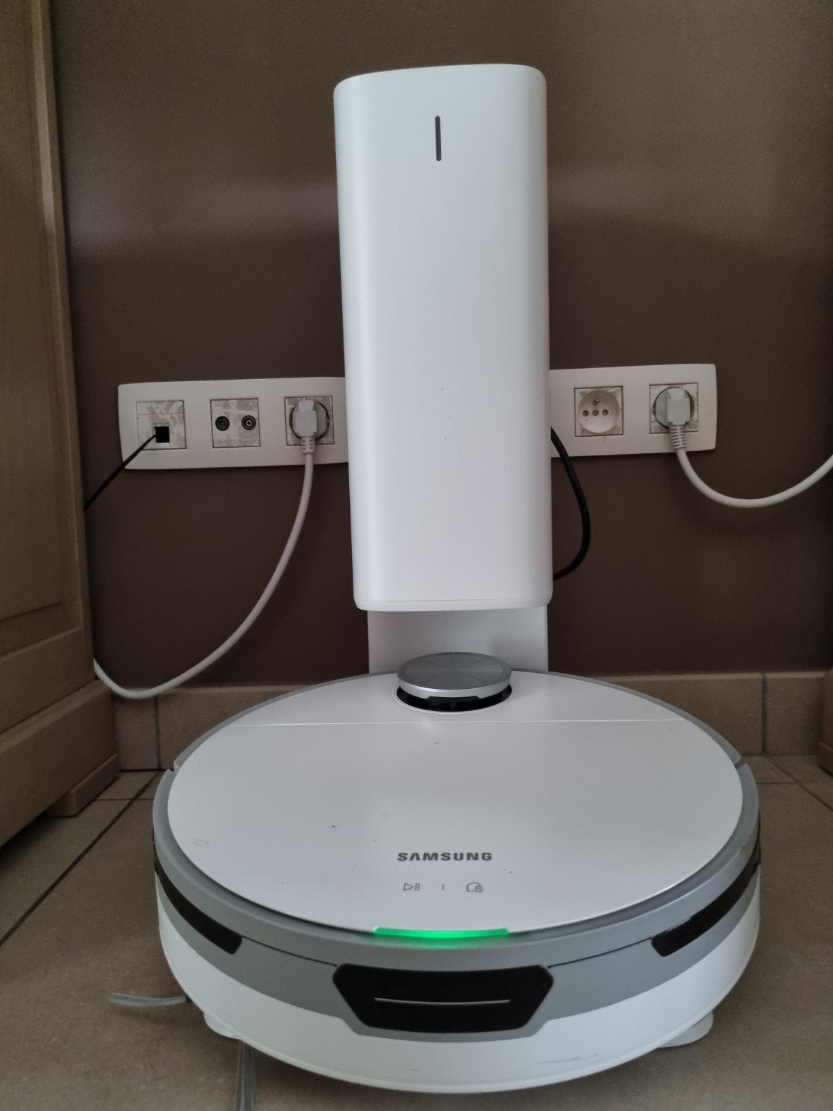 Samsung robotstofzuiger met leegbak, Elektronische apparatuur, Ophalen, Robotstofzuiger, Reservoir, Samsung