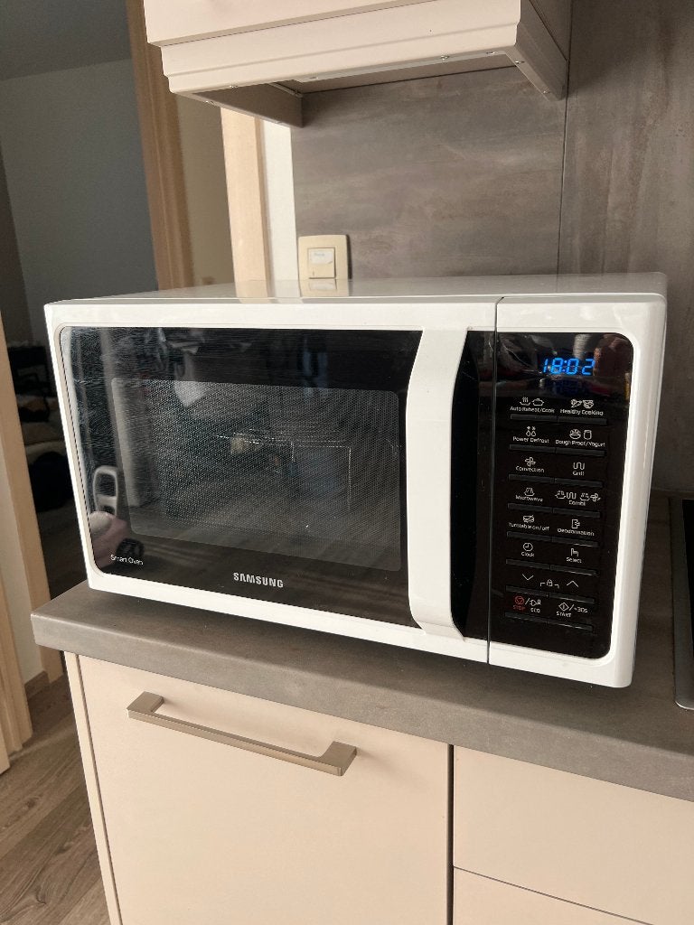 Samsung MC28H5015AW Combimagnetron (28L), Elektronische apparatuur, Ophalen, Gebruikt, Oven, Combi-microgolfoven