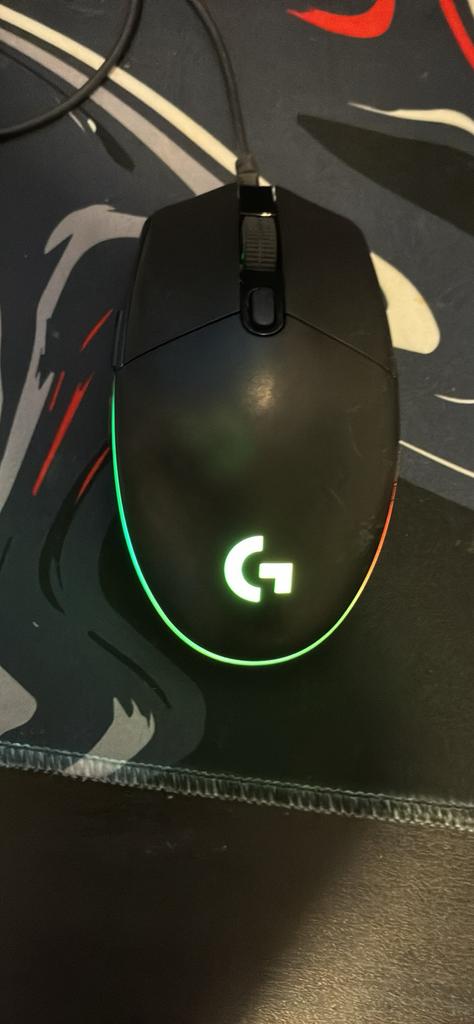 Logitech gaming muis, Computers en Software, Muizen, Ophalen, Zo goed als nieuw, Muis, Gaming muis